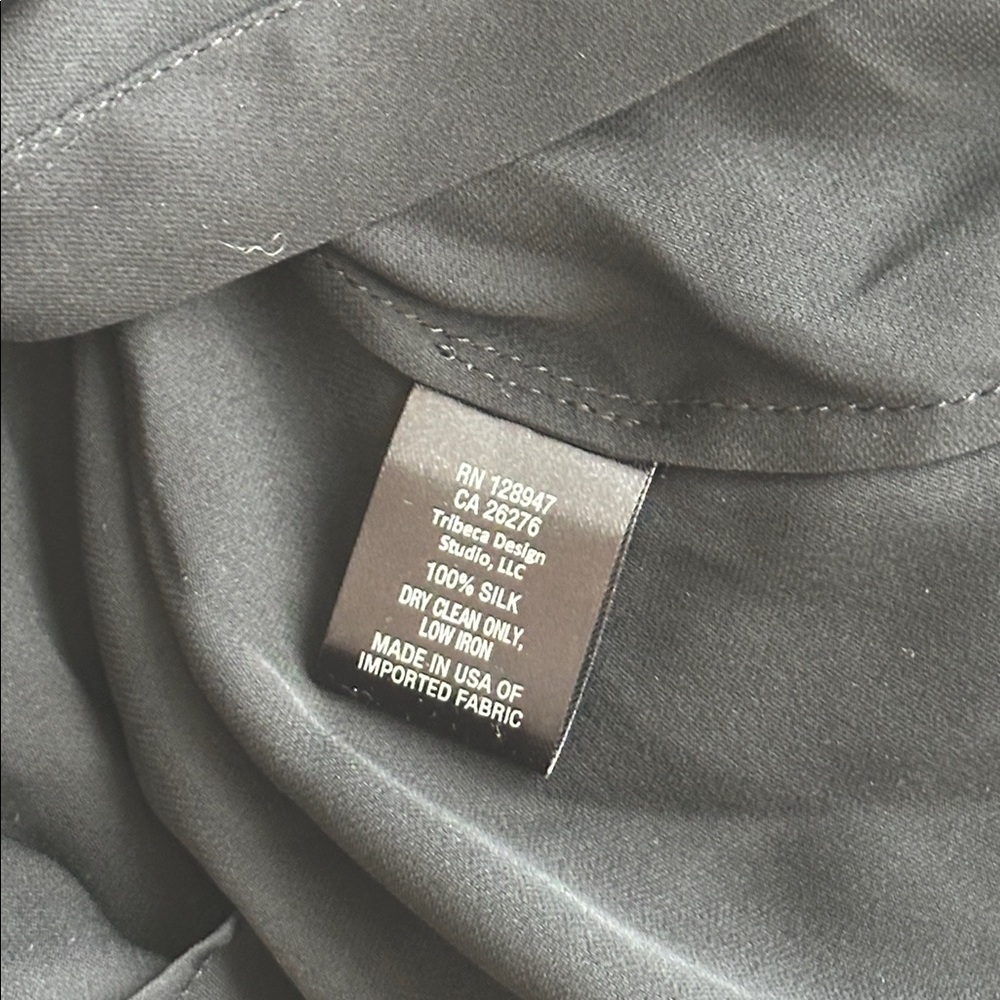 NWT Nili Lotan Silk Lily Blouse in Black Size Small - Picture 11 of 11